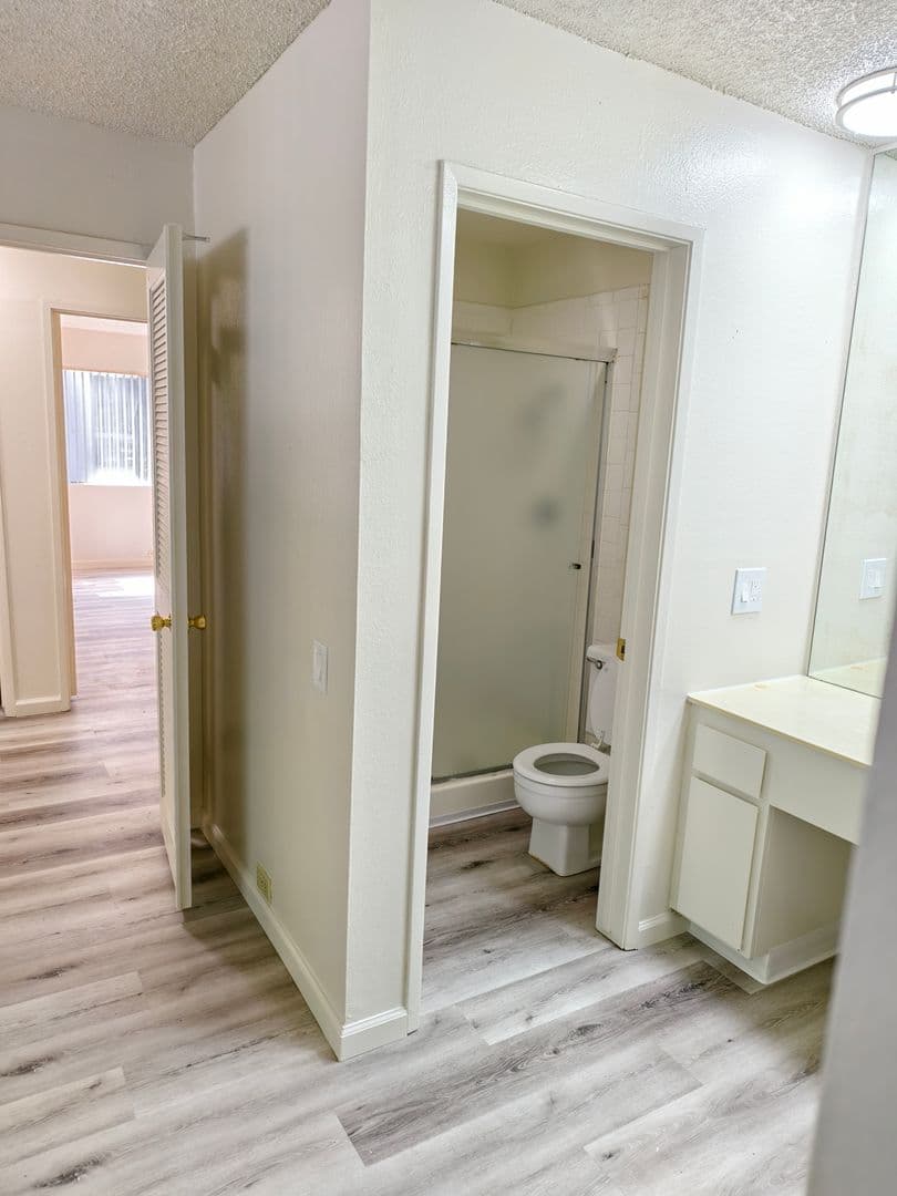 Sacramento Apartment: 1451 3rd Street