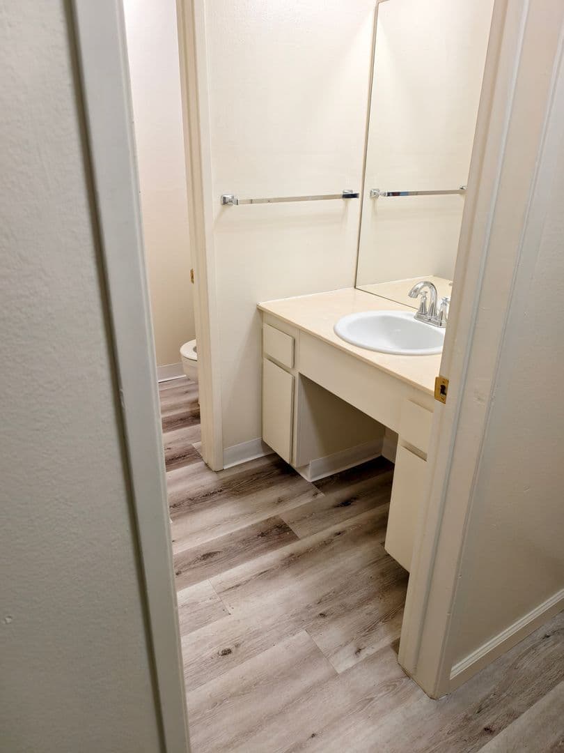 Sacramento Apartment: 1451 3rd Street