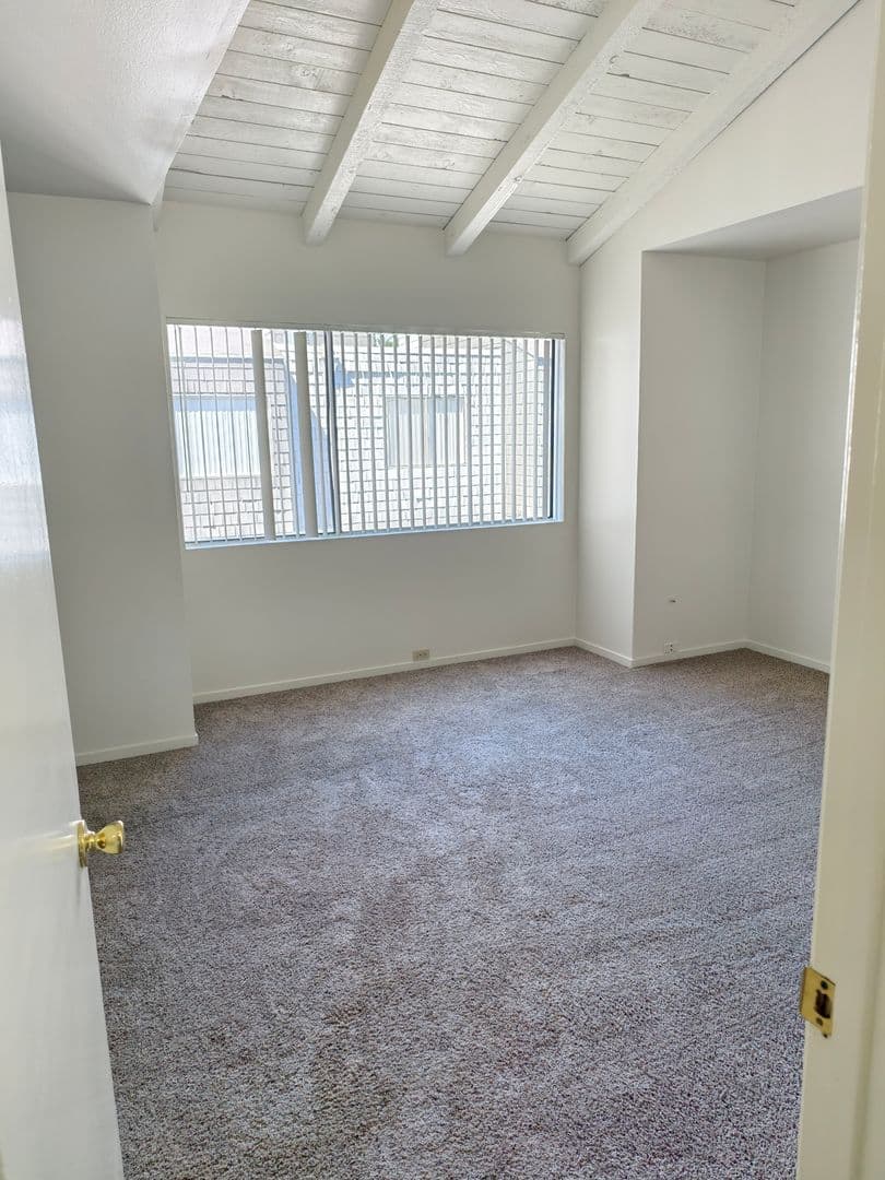 Sacramento Apartment: 1451 3rd Street