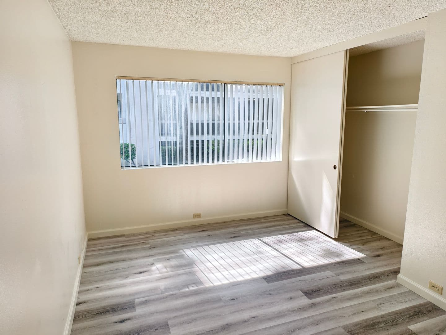 Sacramento Apartment: 1451 3rd Street