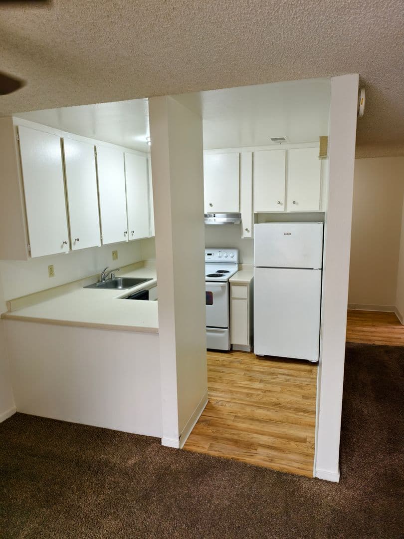 Sacramento Apartment: 1451 3rd Street