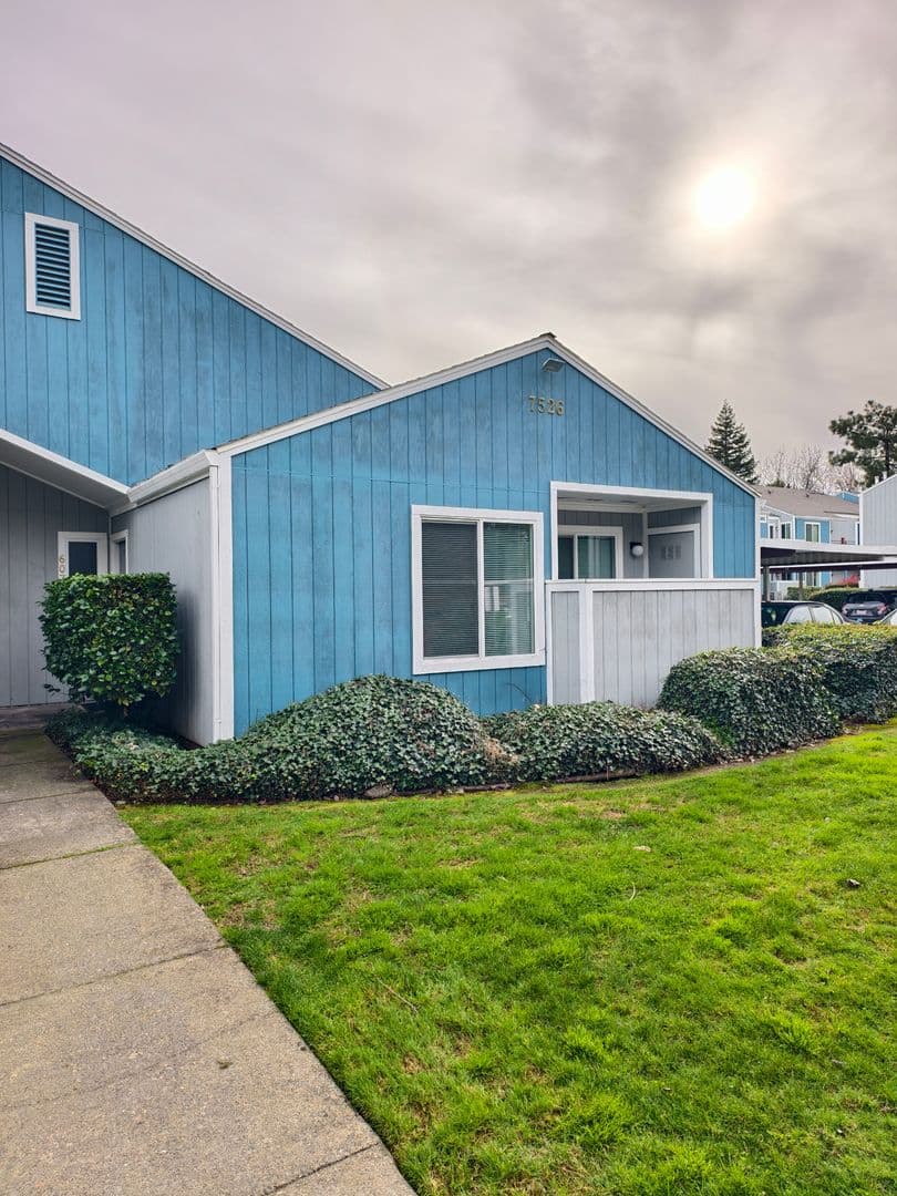 Citrus Heights Apartment: Sunrise Oaks Apartments
