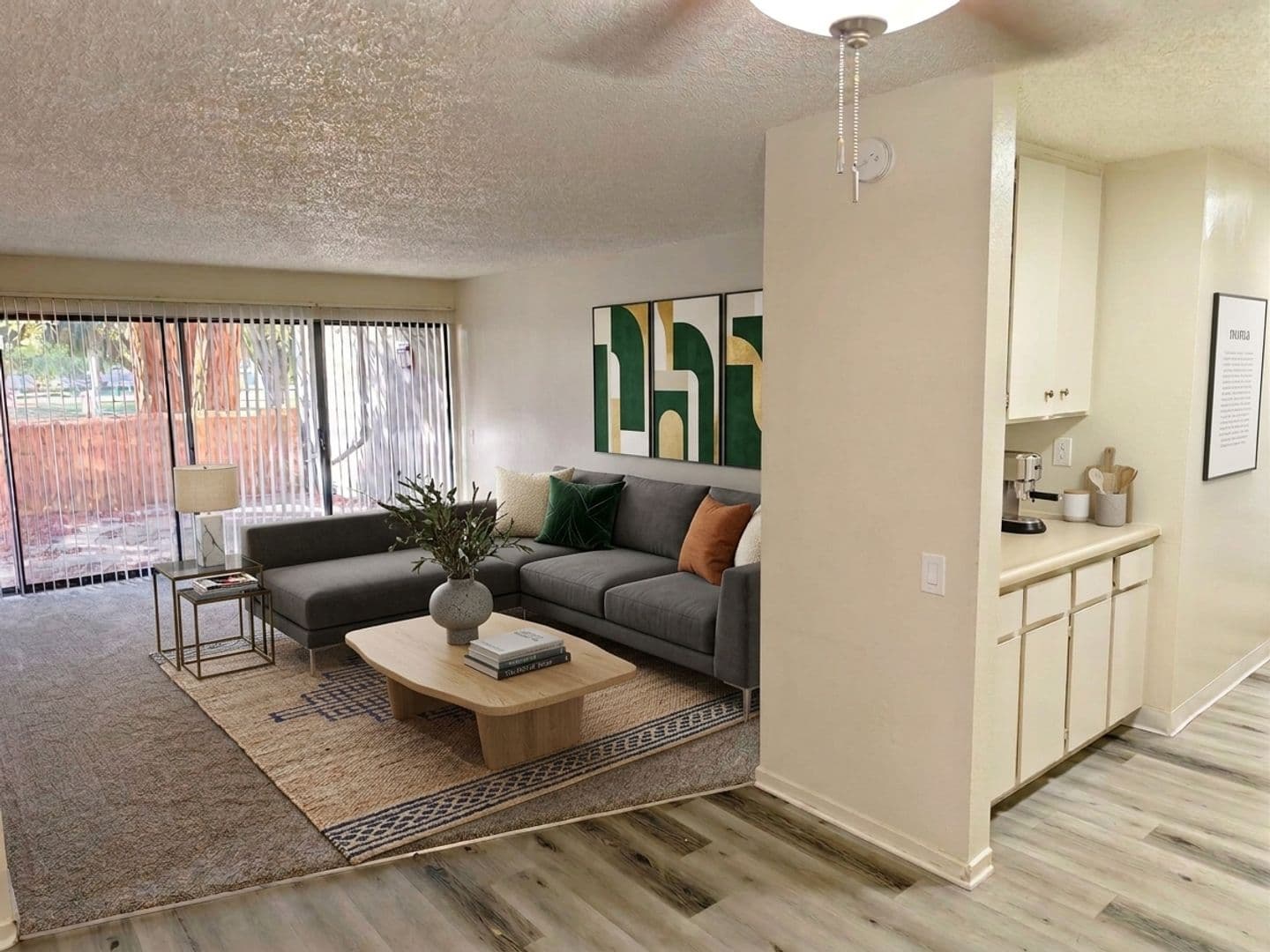 Sacramento Apartment: 1451 3rd Street