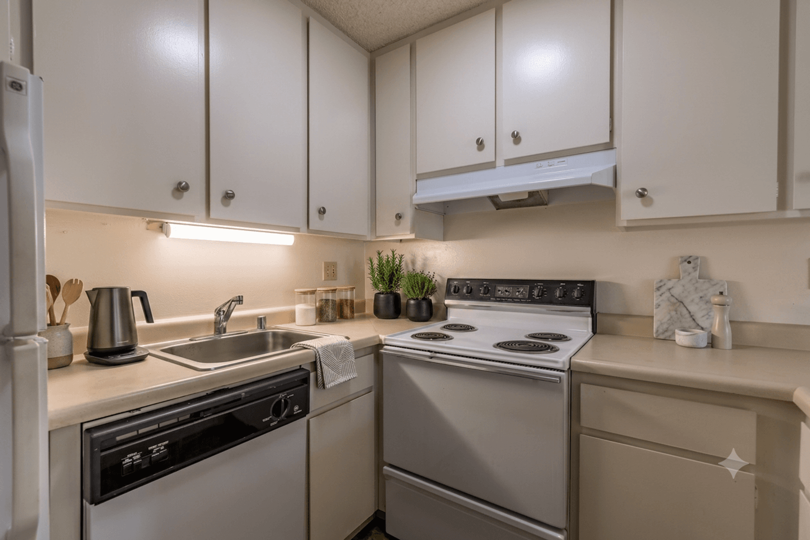 Sacramento Apartment: 1451 3rd Street