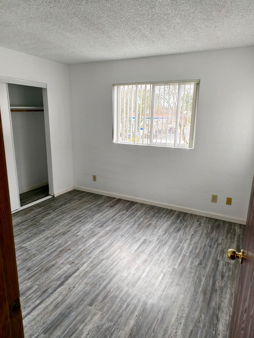 Citrus Heights Apartment: Sunrise Oaks Apartments