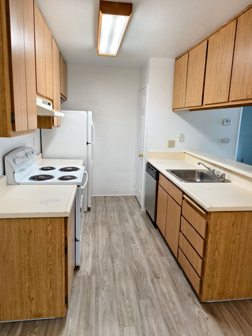 Citrus Heights Apartment: Sunrise Oaks Apartments