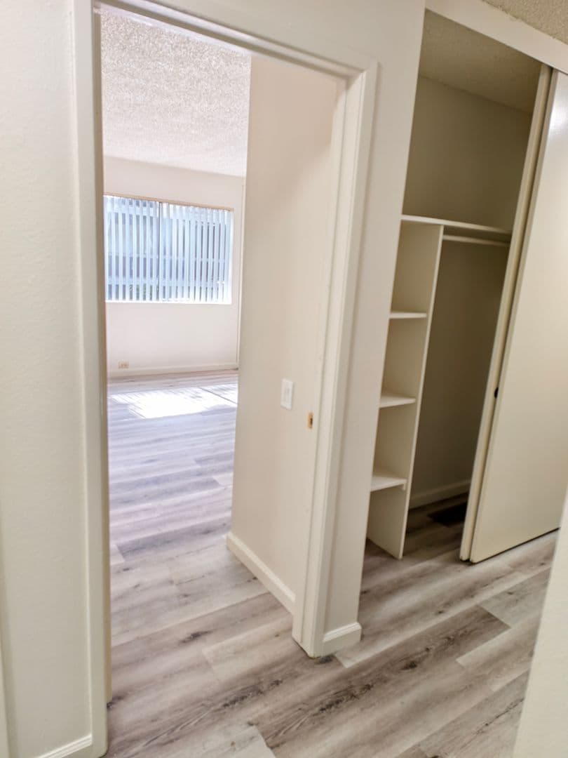 Sacramento Apartment: 1451 3rd Street