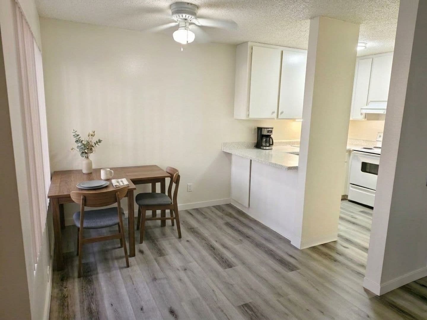 Sacramento Apartment: 1451 3rd Street