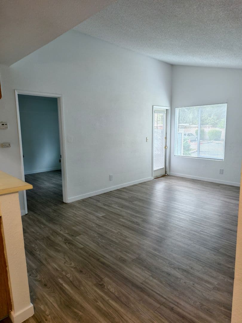 Citrus Heights Apartment: Sunrise Oaks Apartments