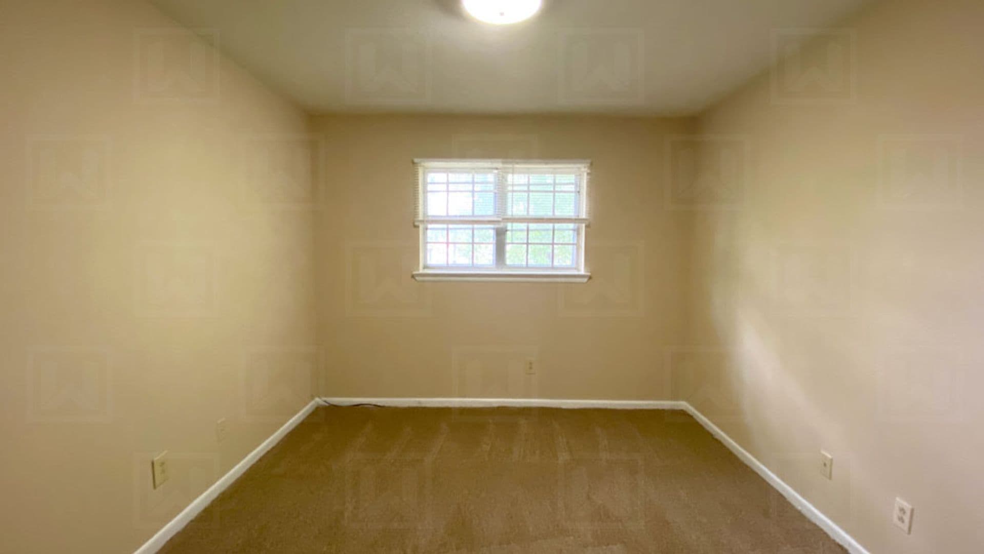 Birmingham Apartment: 8917 Roebuck Blvd