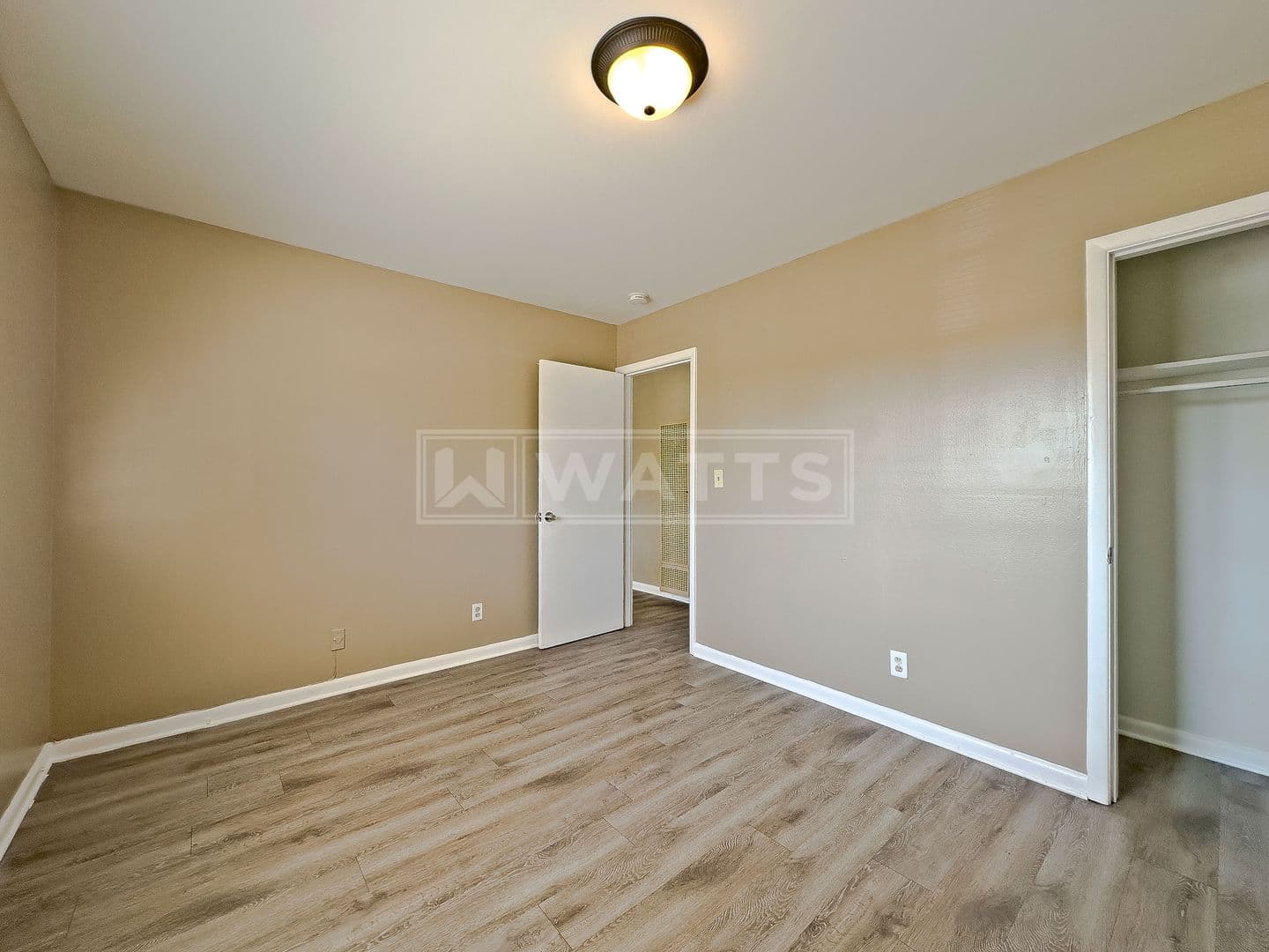 Birmingham Apartment: 622 1st Street West