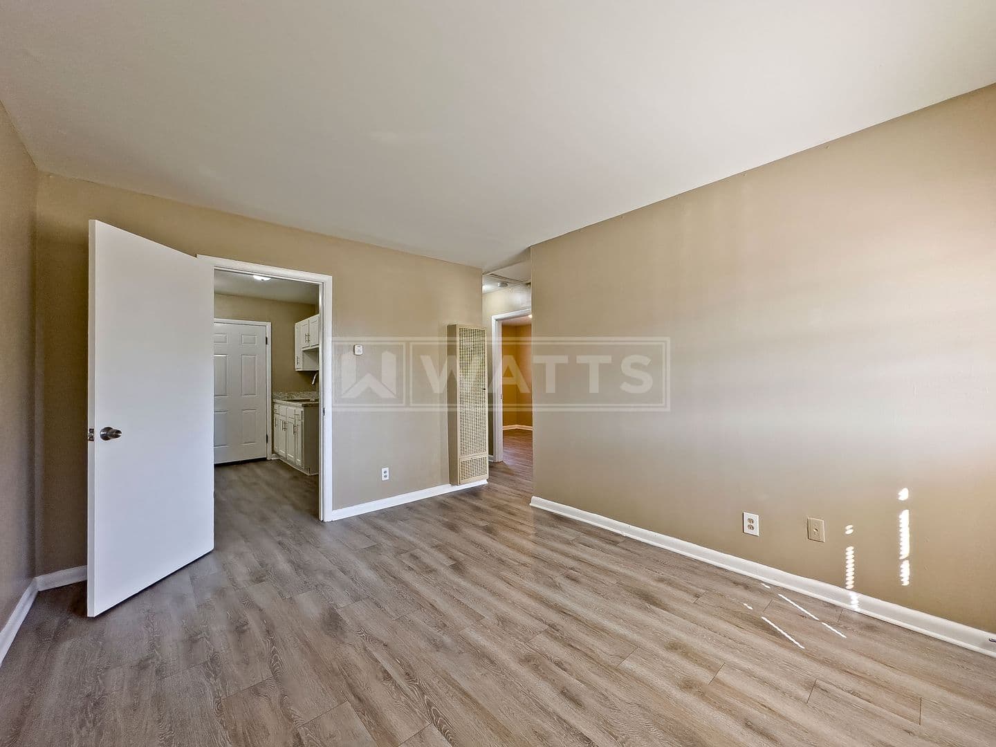 Birmingham Apartment: 622 1st Street West