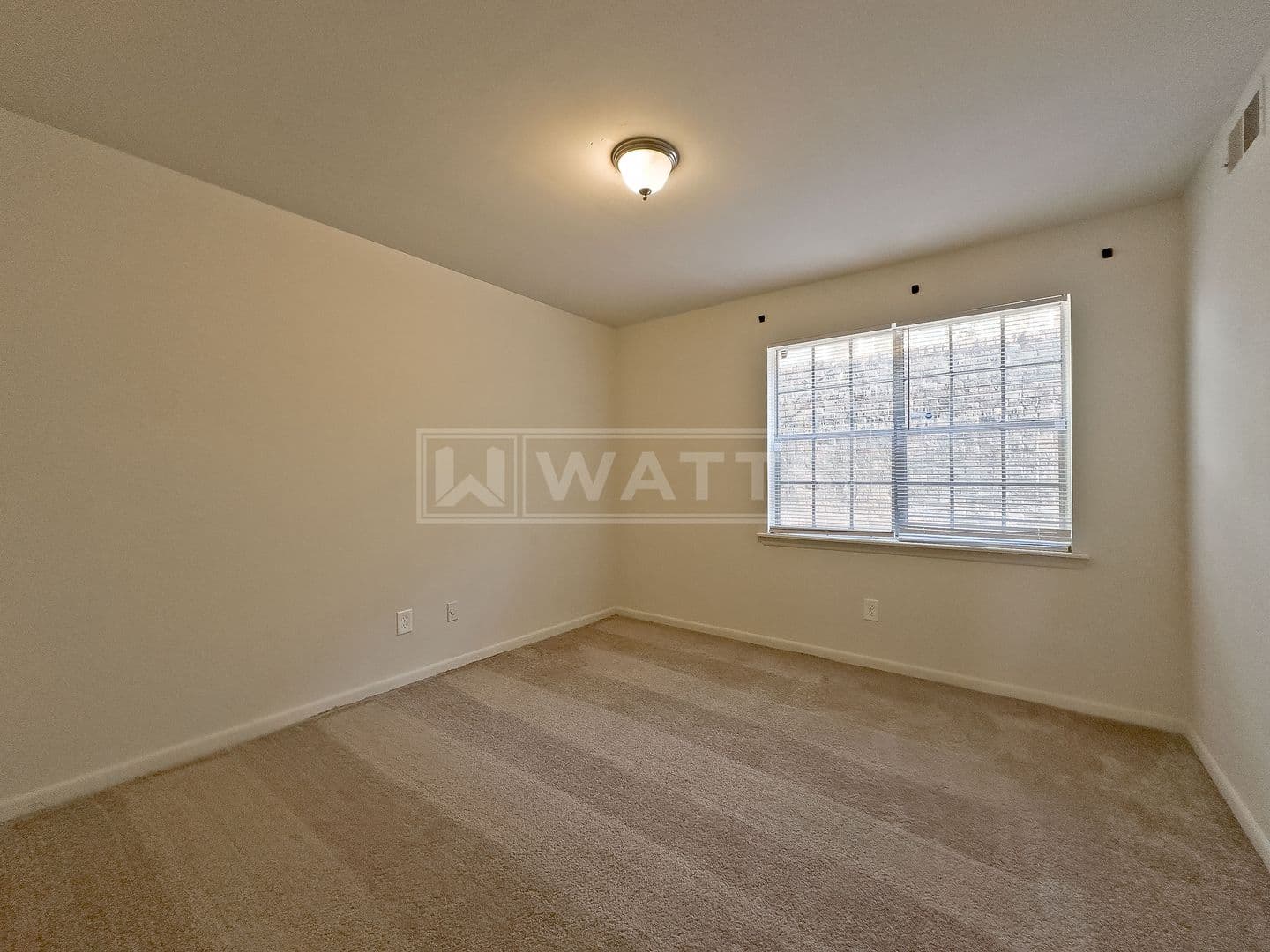 Birmingham Apartment: 8909 Parkway East