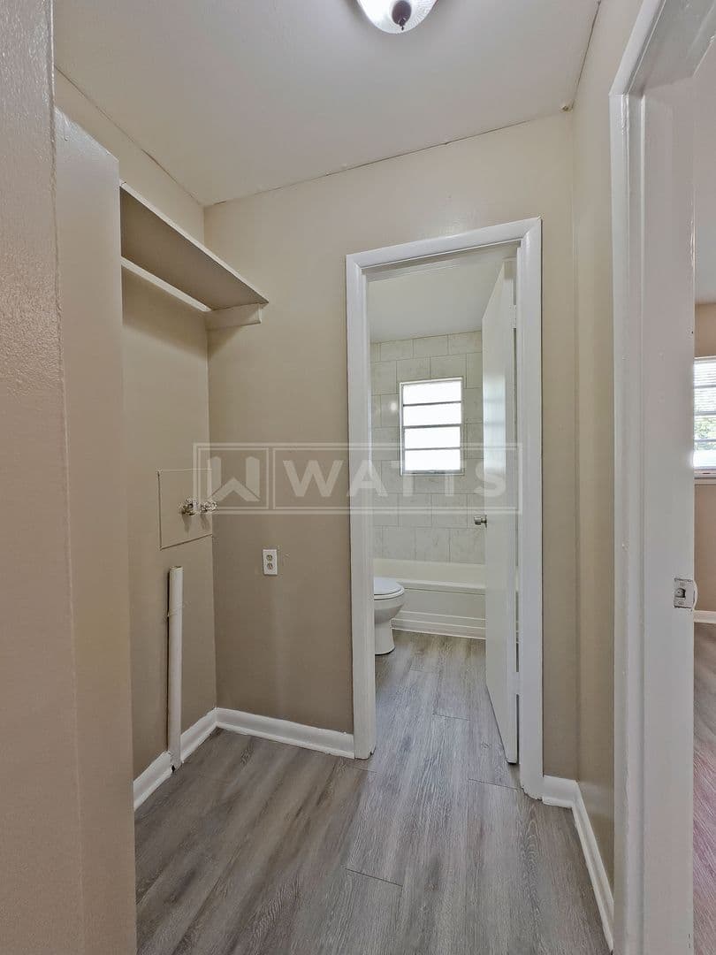 Birmingham Apartment: 622 1st Street West