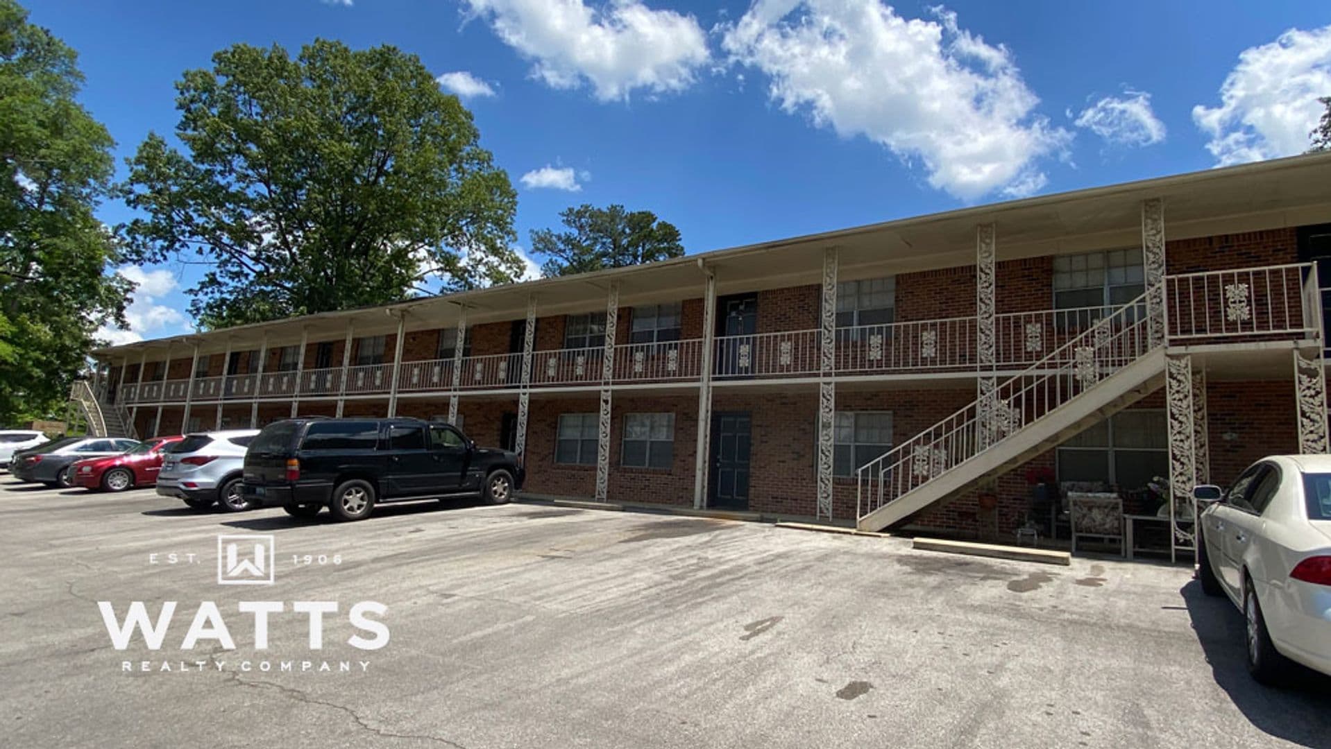 Birmingham Apartment: 8909 Parkway East