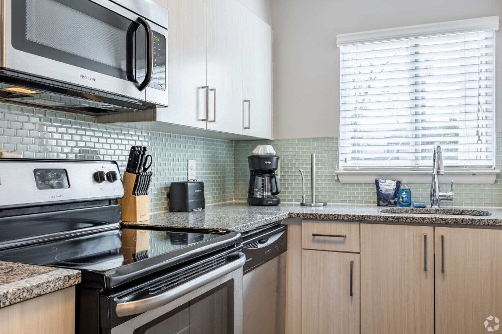 Atlanta Apartment: 419 Chamberlain Street SE