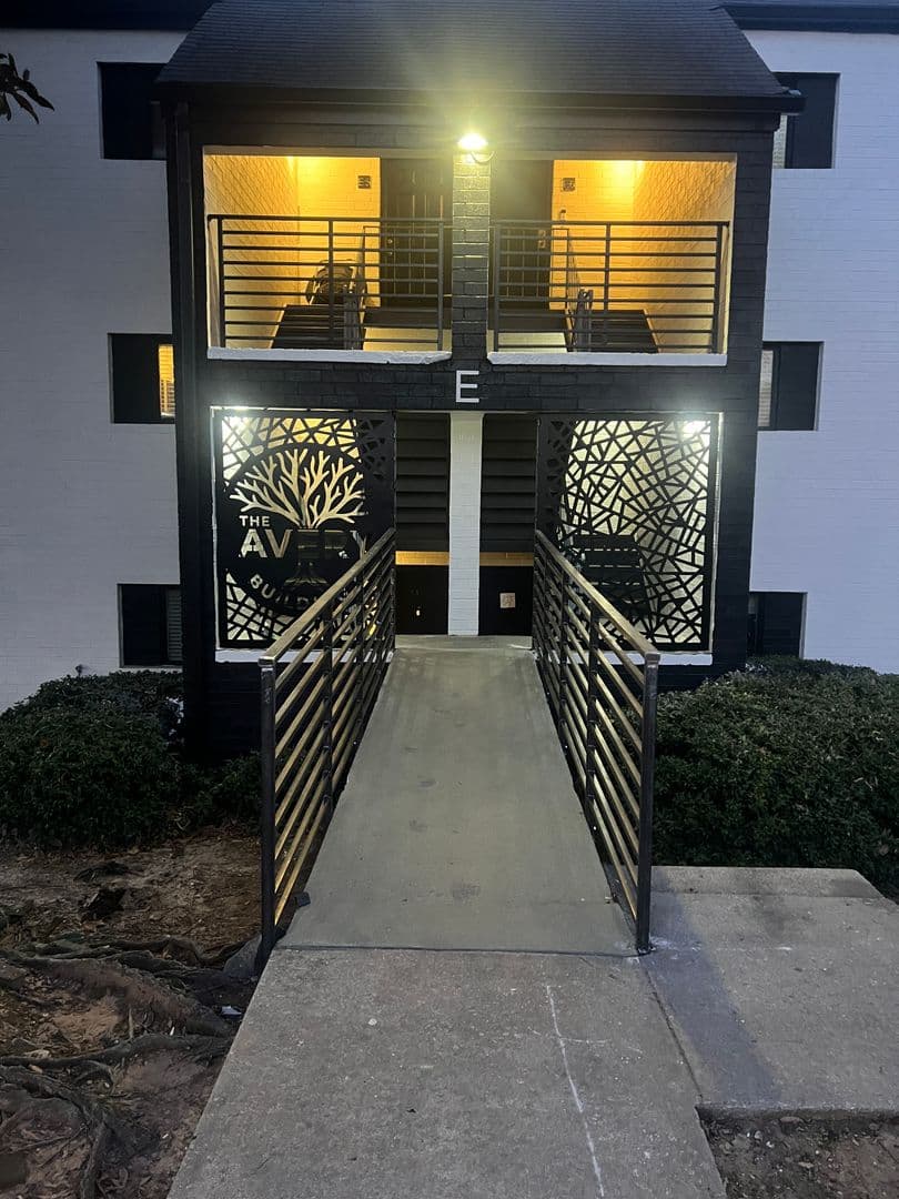 Atlanta Apartment: 419 Chamberlain Street SE