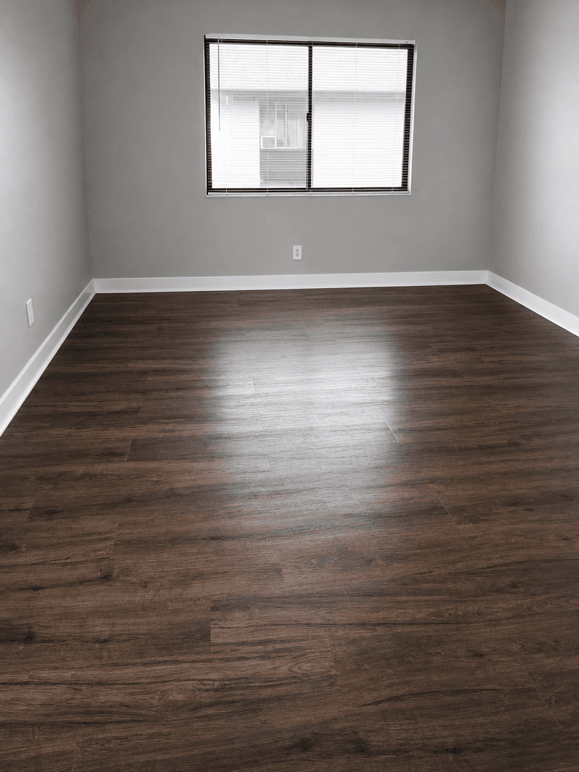 Smyrna Apartment: 640 Glendale Place