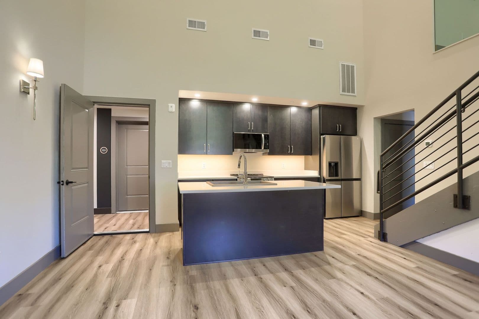 Harrisburg Apartment: 260 Boas St