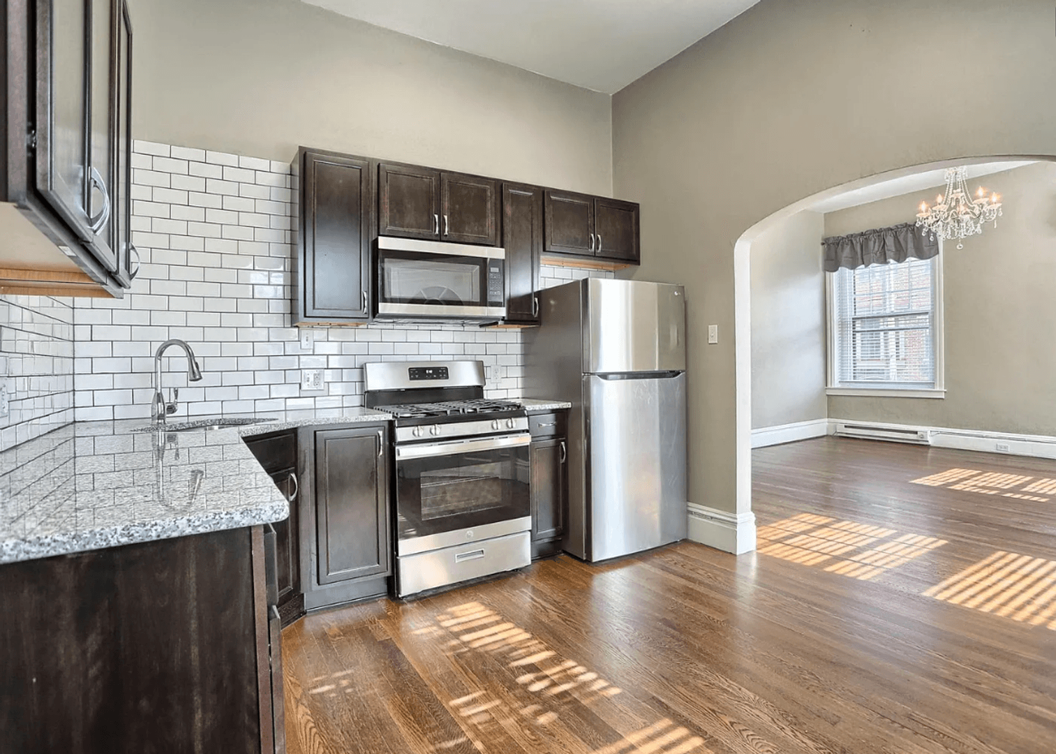 Carlisle Apartment: 102 S Hanover St