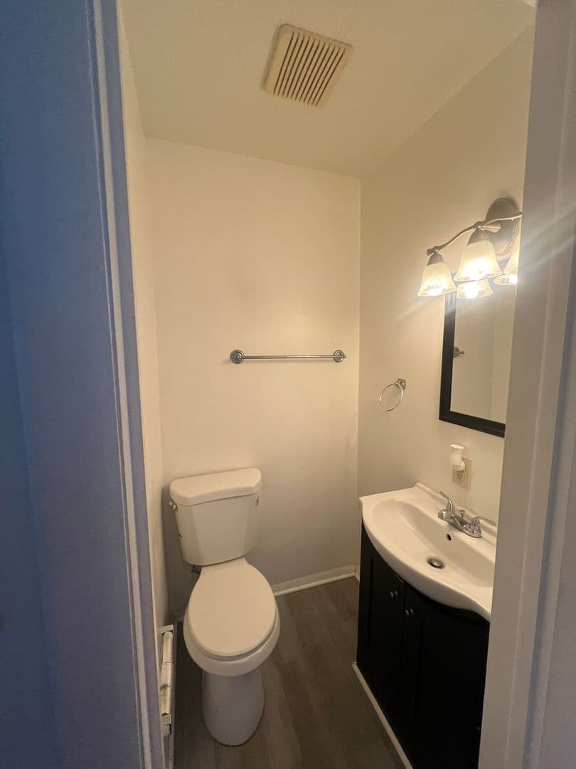 Carlisle House: 317 W Penn Street
