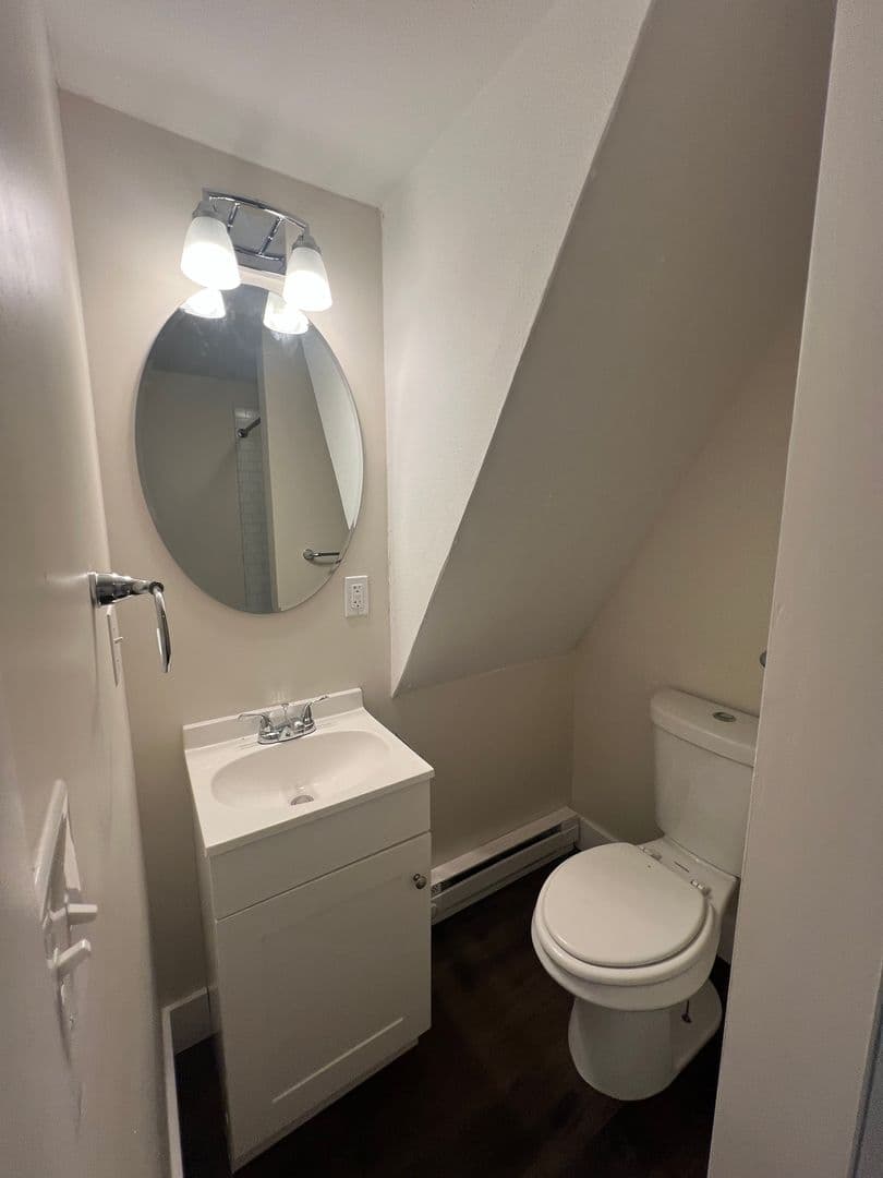 Carlisle Apartment: 132 W South Street