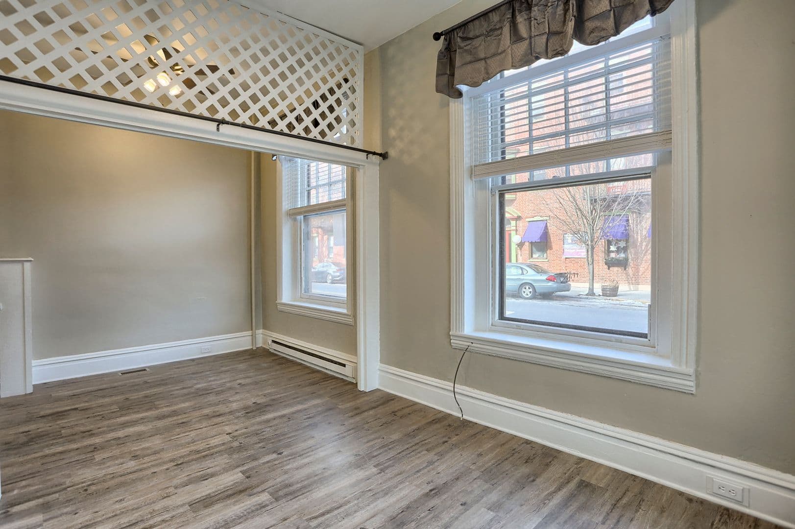 Carlisle Apartment: 102 S Hanover St