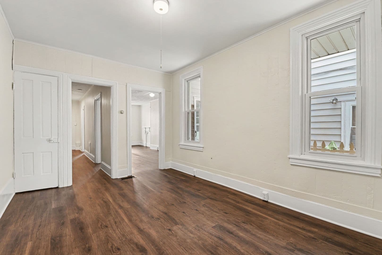 Carlisle House: 306 N College St