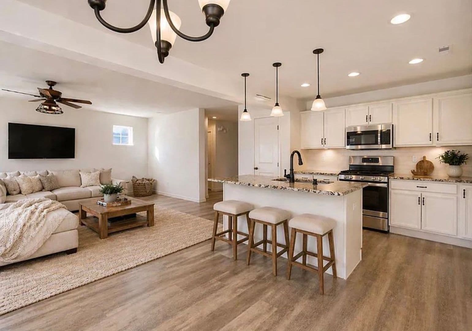 Carlisle Townhome: 11 Shillington Lane