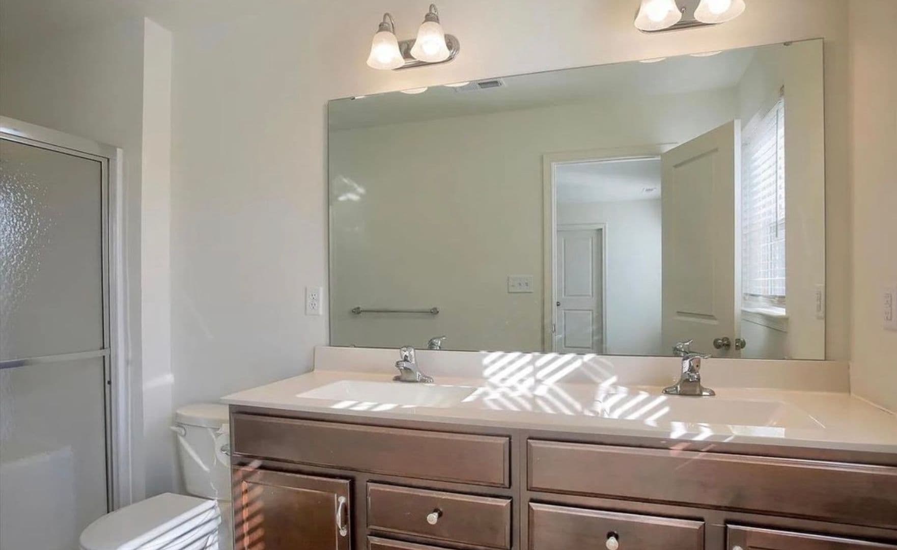 Carlisle Townhome: 11 Shillington Lane