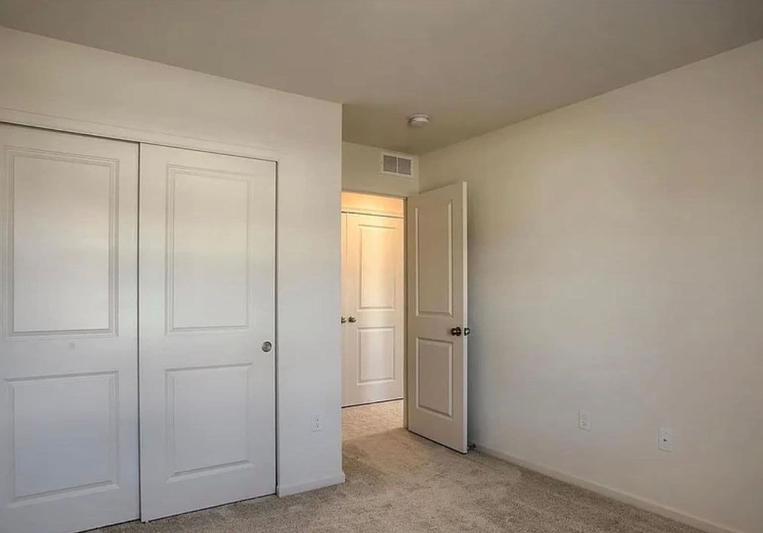 Carlisle Townhome: 11 Shillington Lane
