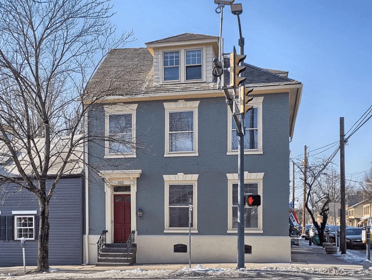 Carlisle Apartment: 102 S Hanover St