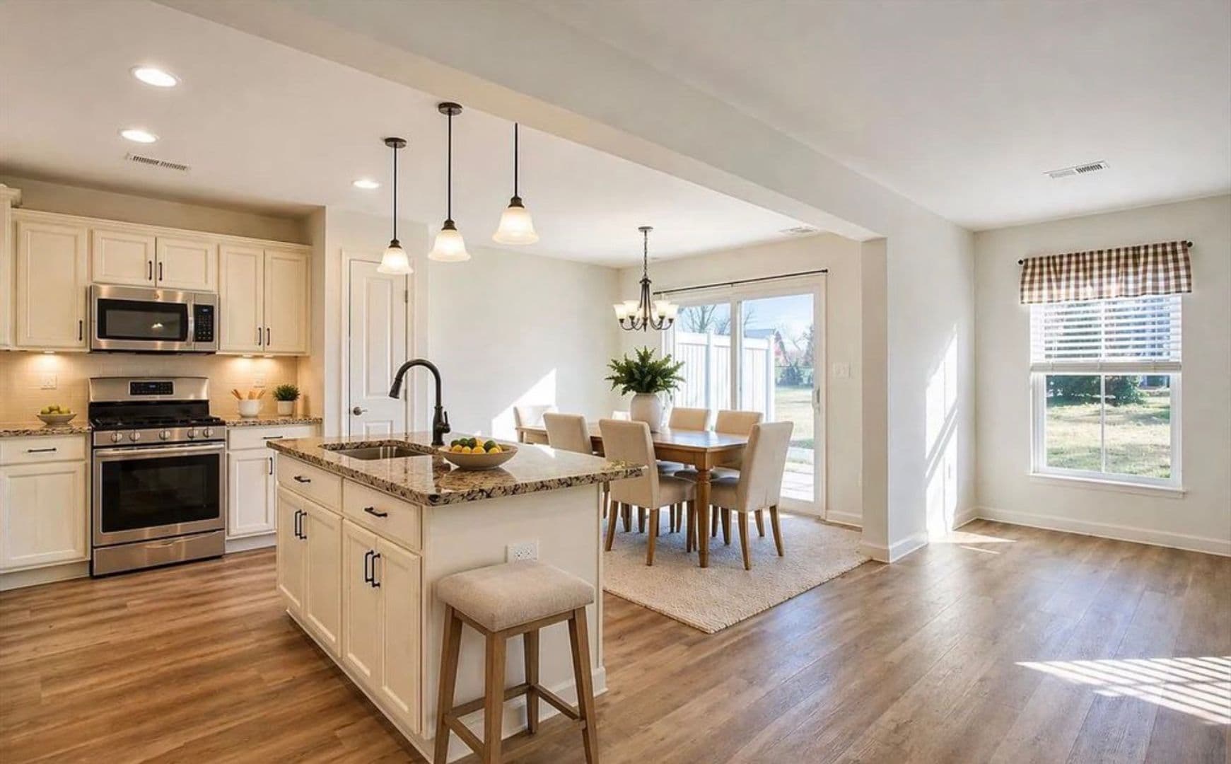 Carlisle Townhome: 11 Shillington Lane