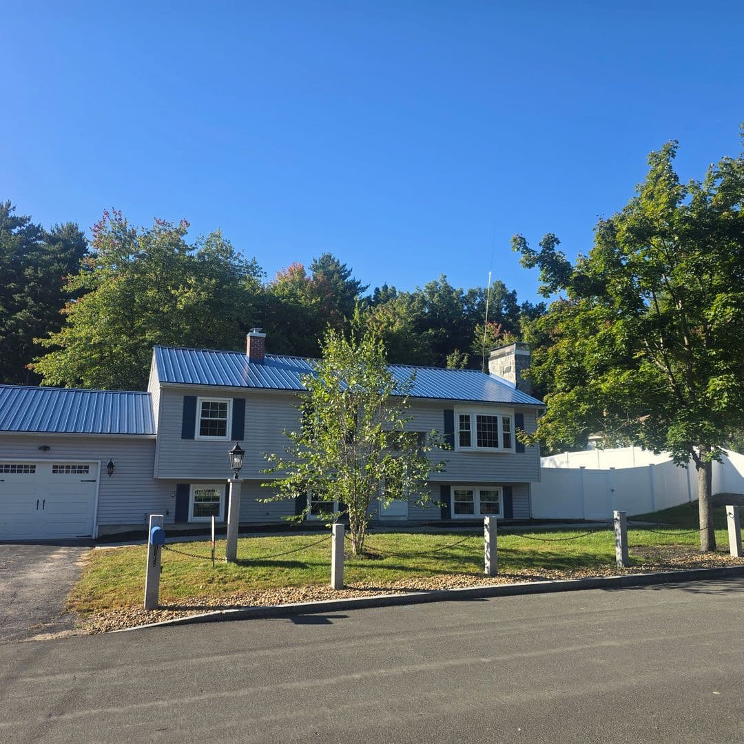 Manchester House: 432 Joseph Street Ext.