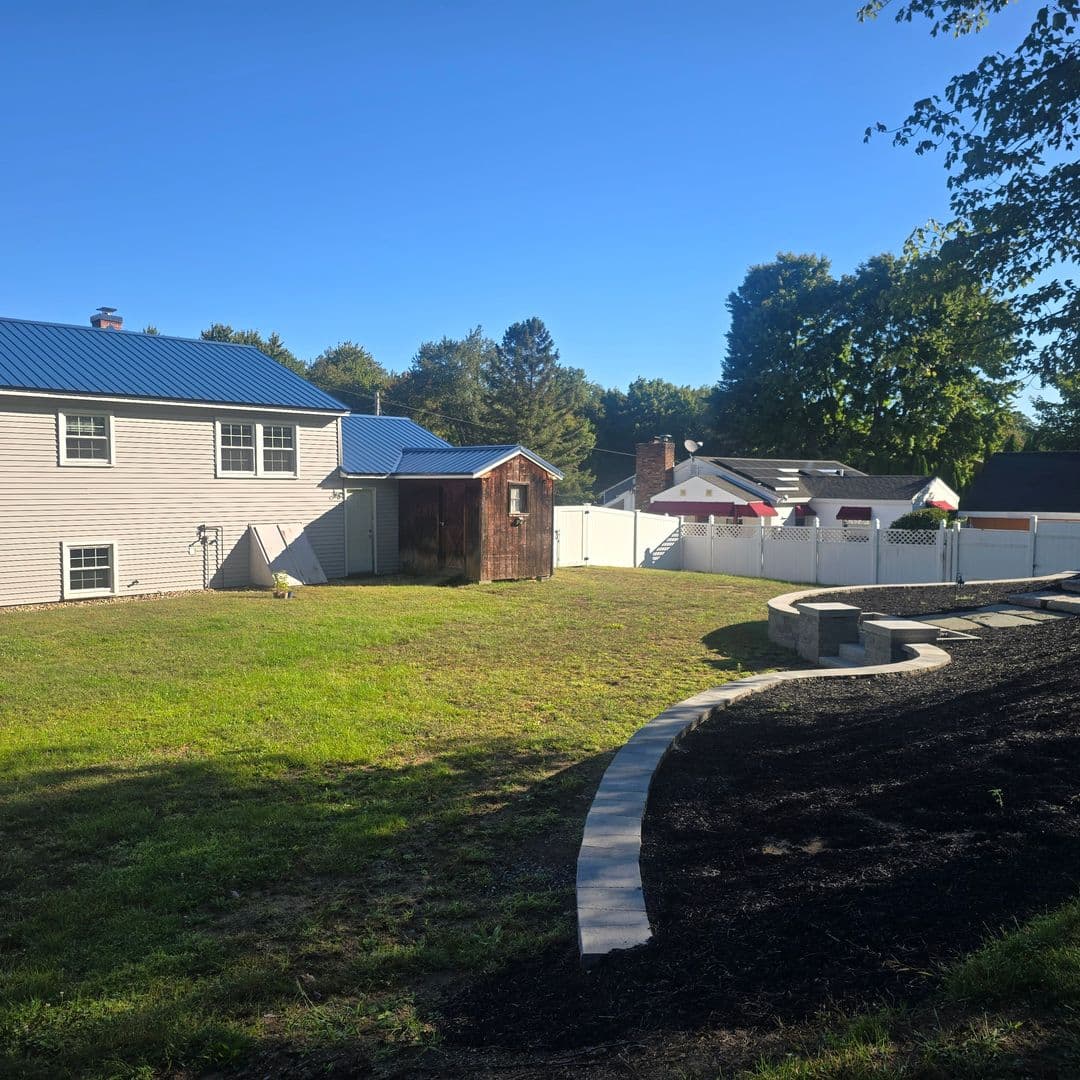 Manchester House: 432 Joseph Street Ext.
