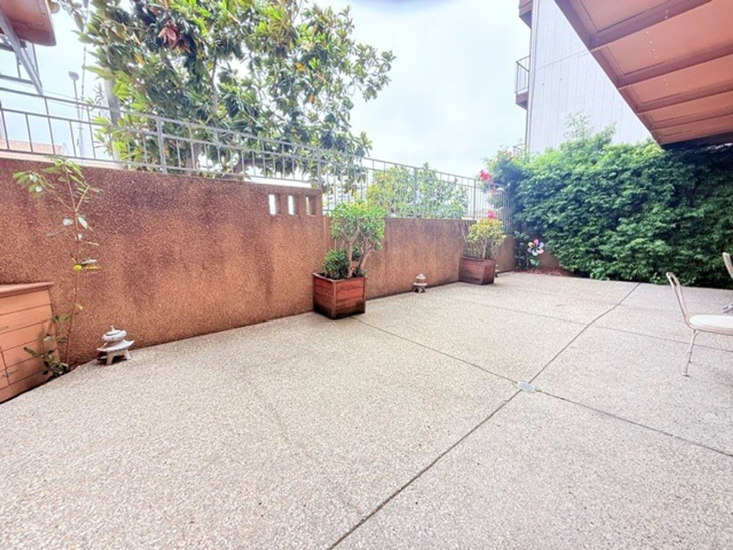 San Francisco Apartment: 1660 Sutter Street