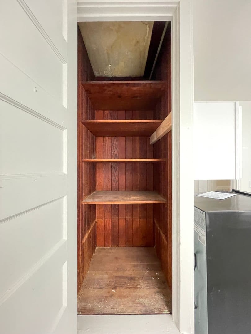 San Francisco Apartment: 179 Oak Street / 72 Lily Street