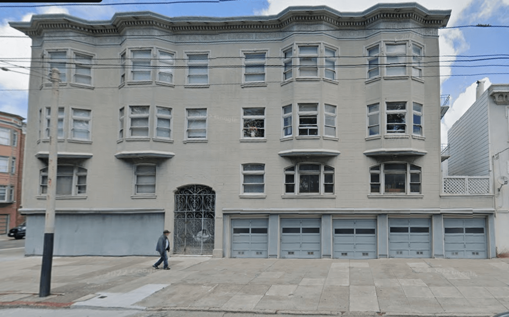 San Francisco Apartment: 2950 Fulton Street