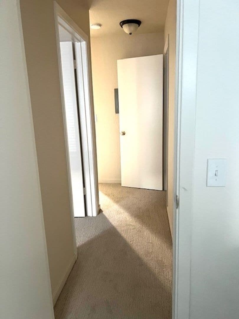 San Francisco Apartment: 3855 Irving Street