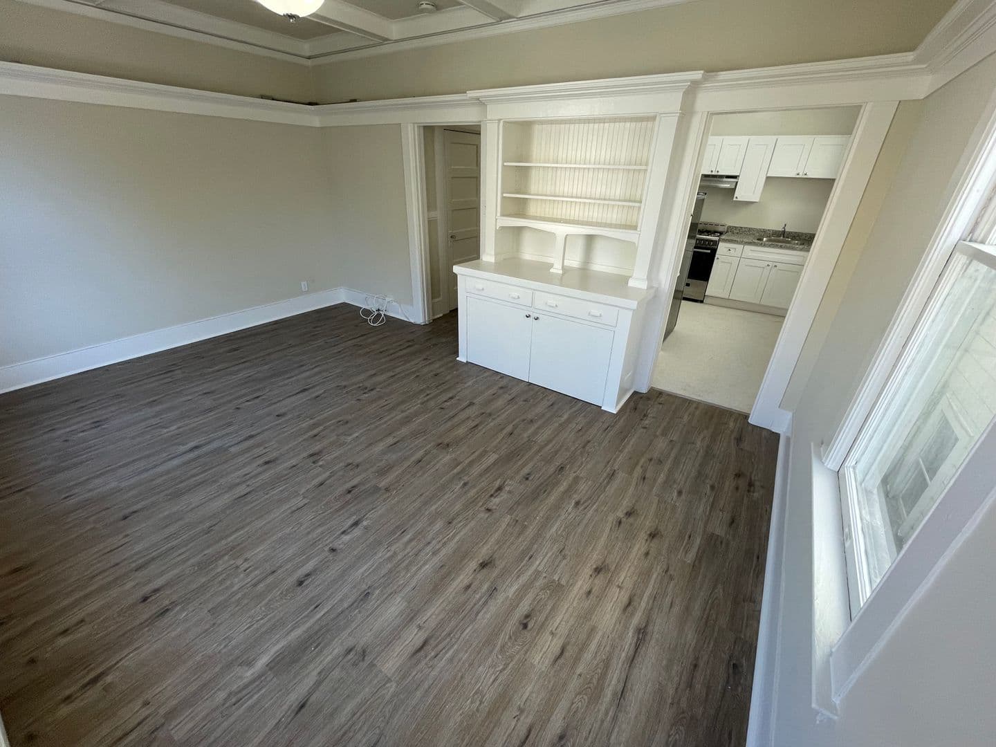 San Francisco Apartment: 179 Oak Street / 72 Lily Street