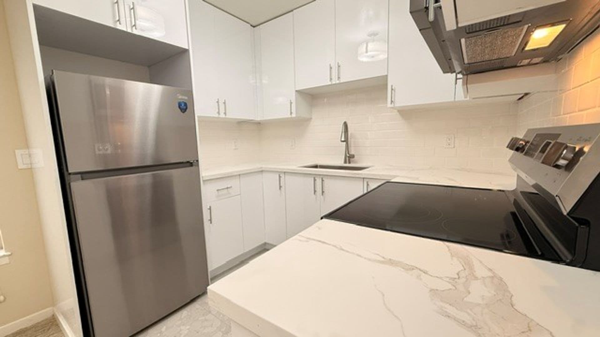 San Francisco Apartment: 1660 Sutter Street