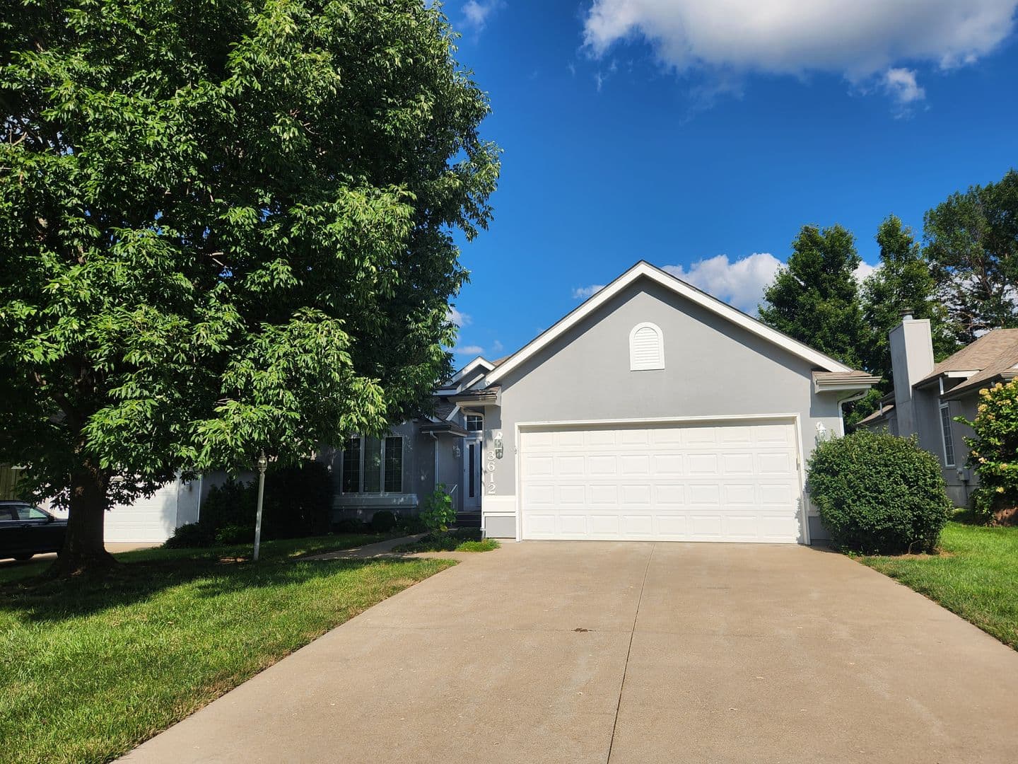 Topeka House: 3612 SW Ashworth Ct.