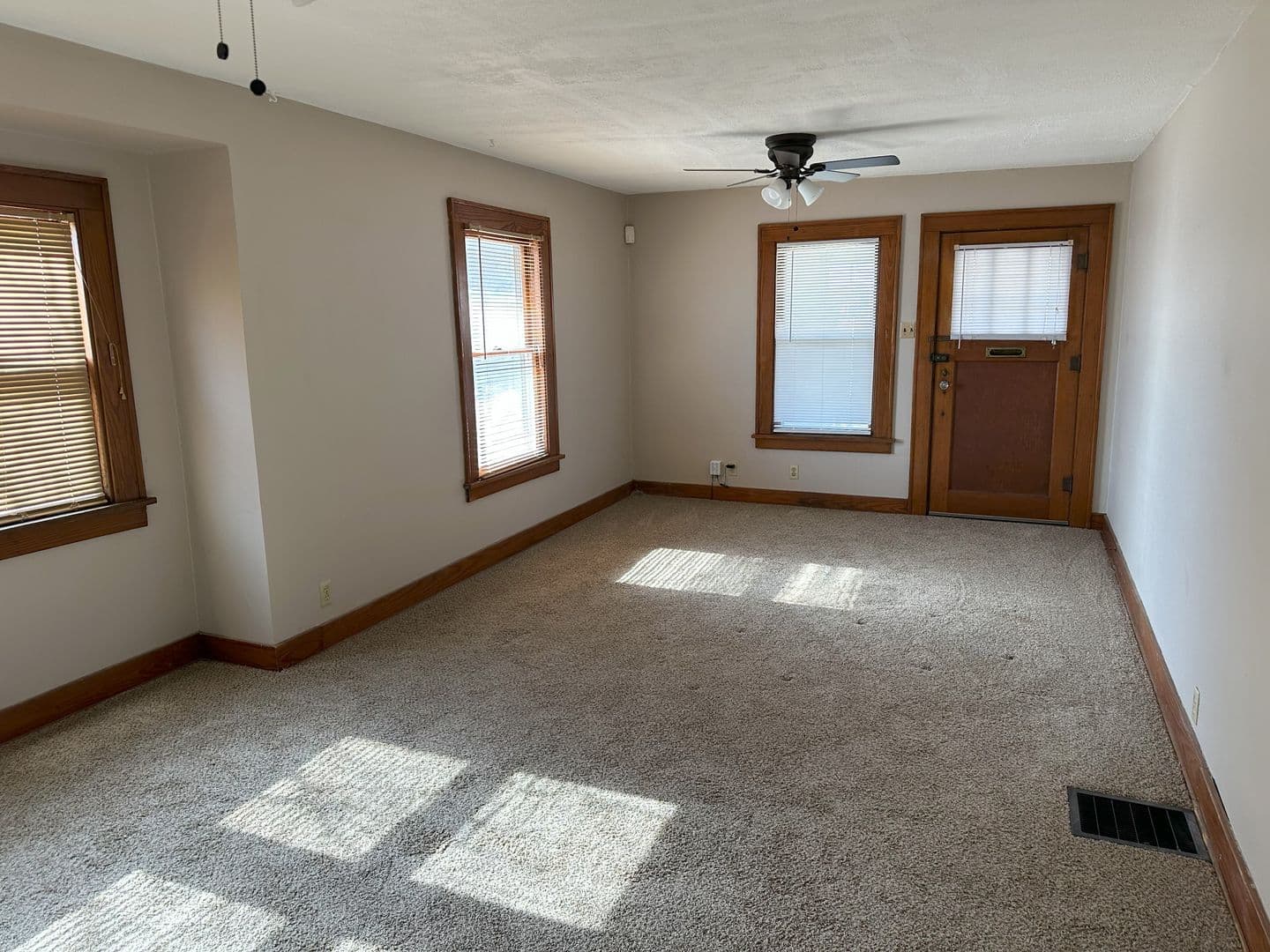 Topeka House: 2080 SW Washburn Ave.
