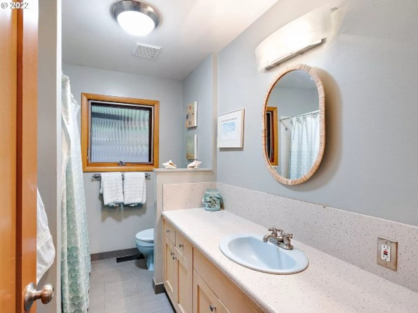 Portland House: 7725 SW Miner Way