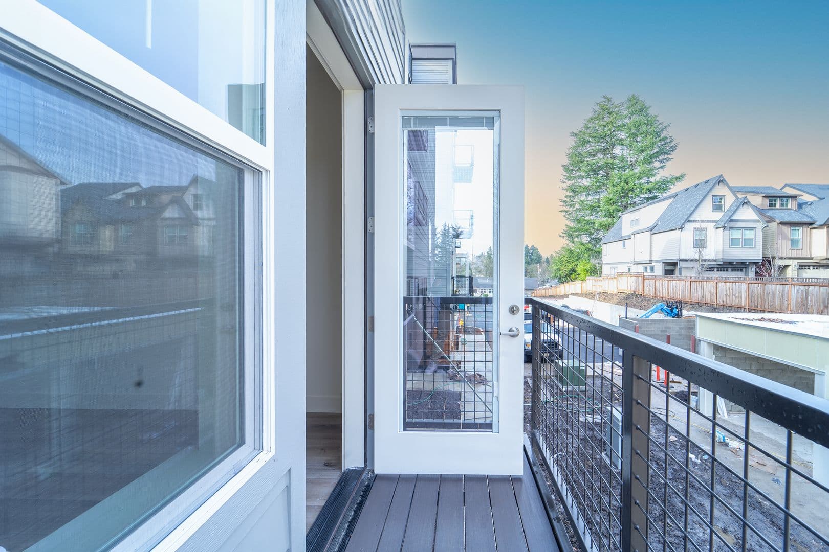 Portland Apartment: 7980-7990 SW Capitol Hill Rd