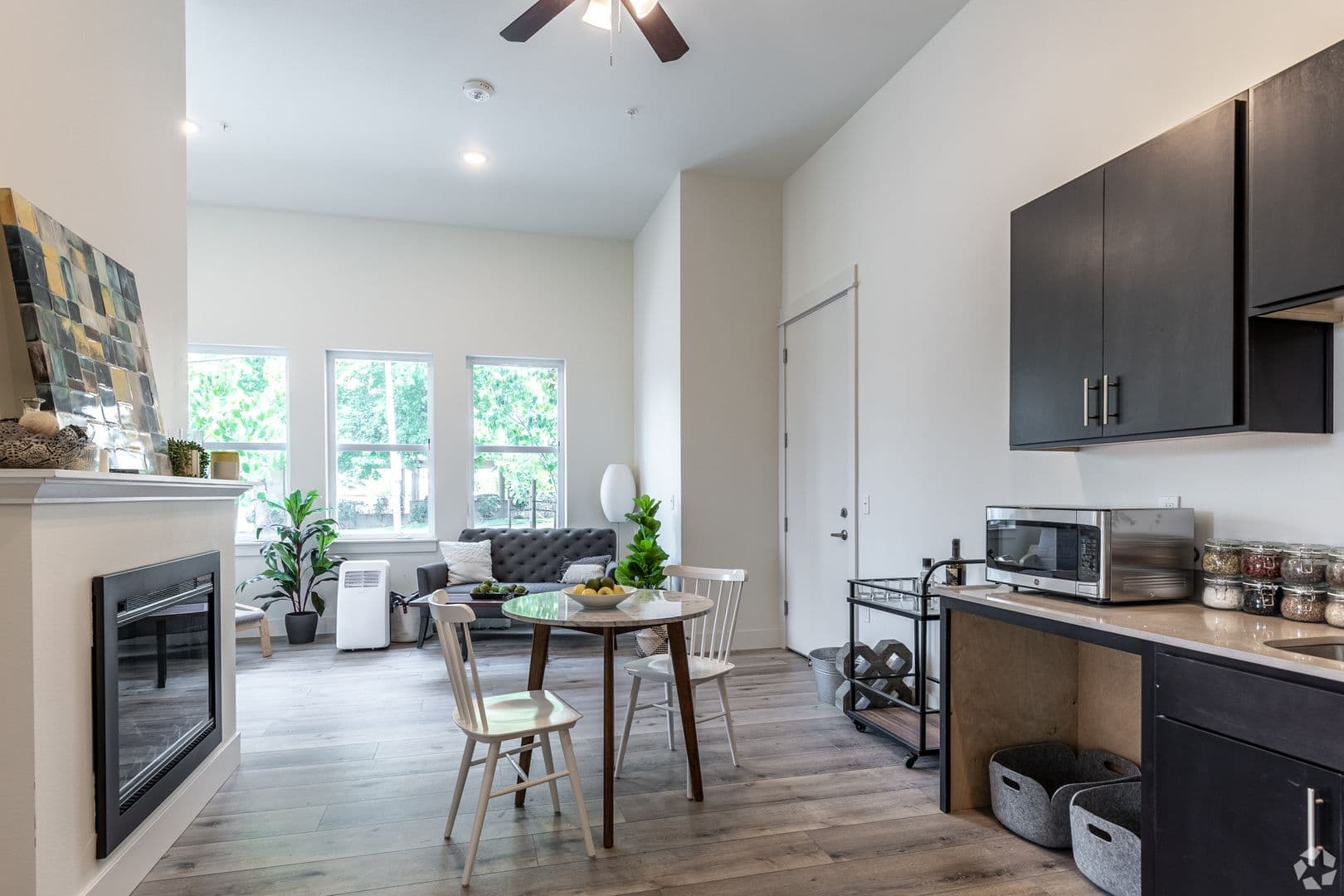 Portland Apartment: 5980-5960 E Burnside St.