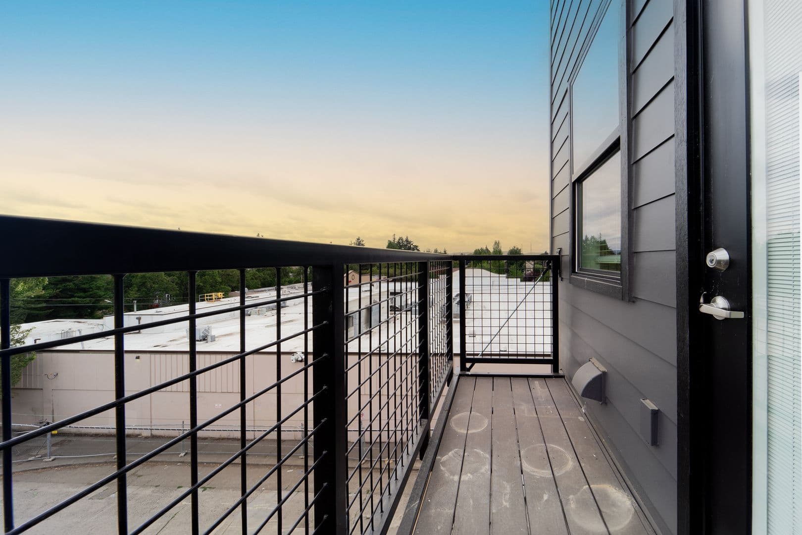 Portland Apartment: 11 SE 57th Ave
