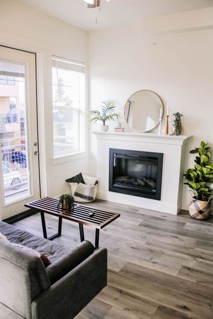 Portland Apartment: 5505 NE Glisan Street
