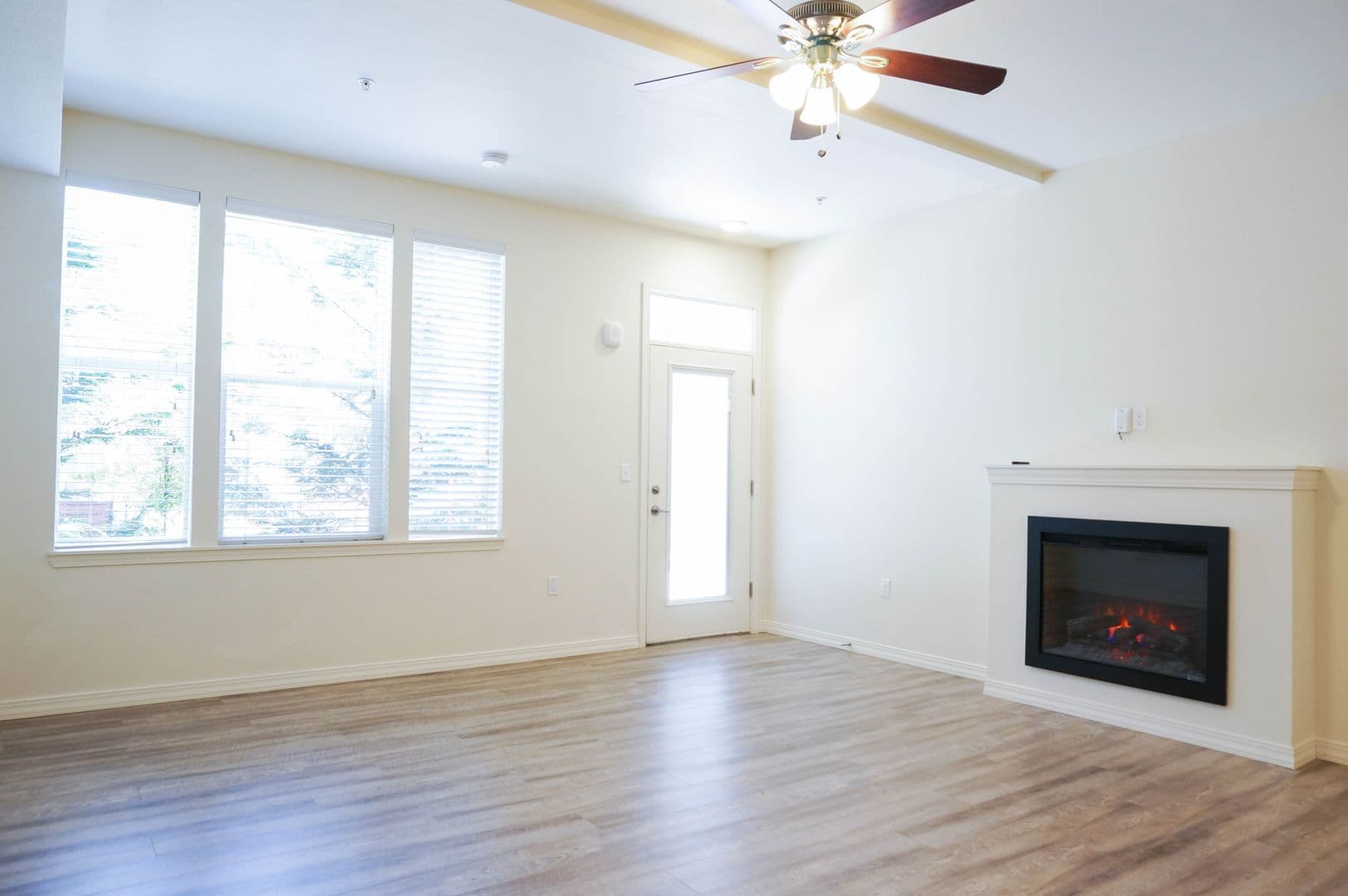 Portland Apartment: 8510 N Ivanhoe St