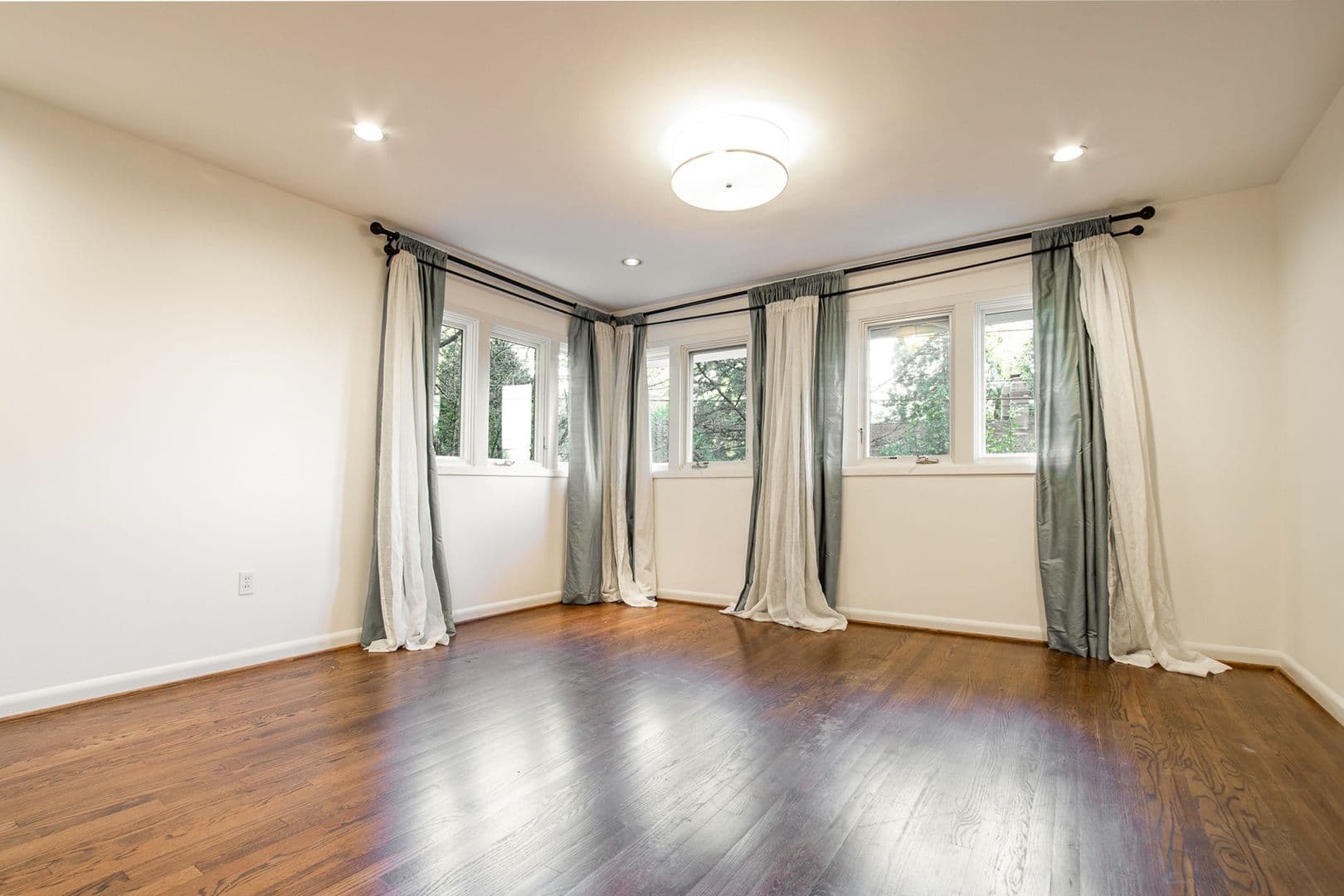 Portland House: 2980 SW Montgomery Drive